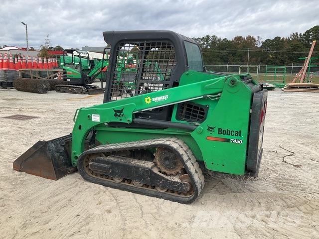 Bobcat T450 滑移轉向裝載機