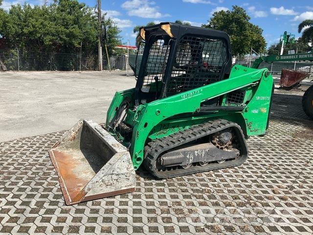 Bobcat T450 滑移轉向裝載機
