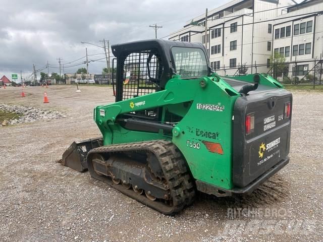 Bobcat T550 滑移轉向裝載機