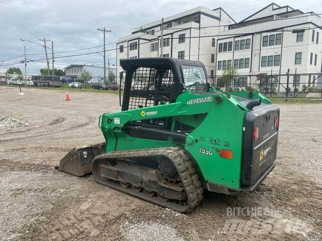 Bobcat T550 滑移轉向裝載機