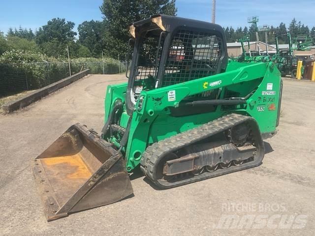 Bobcat T550 滑移轉向裝載機