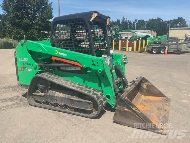 Bobcat T550 滑移轉向裝載機
