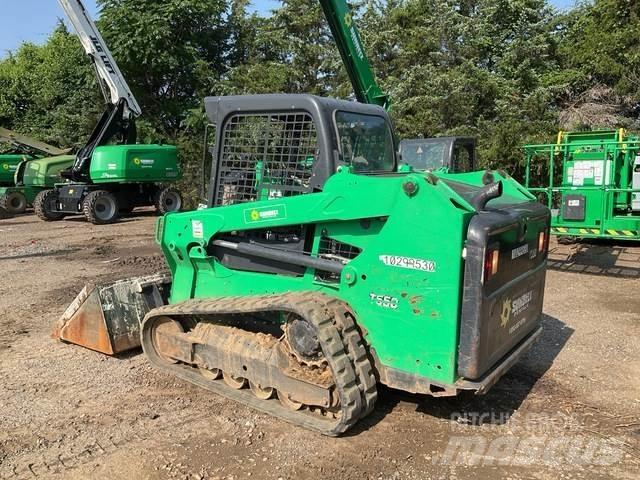 Bobcat T550 滑移轉向裝載機