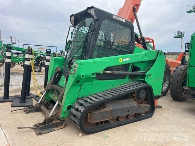 Bobcat T550 滑移轉向裝載機