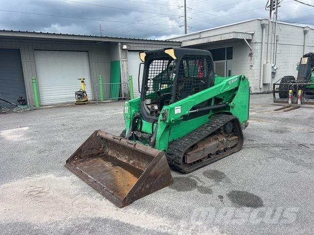 Bobcat T550 滑移轉向裝載機