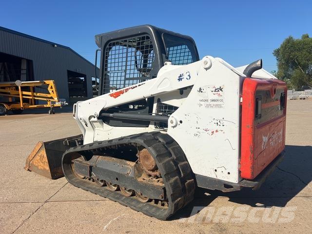 Bobcat T550 滑移轉向裝載機