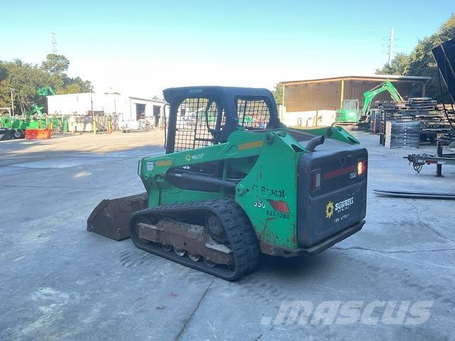 Bobcat T550 滑移轉向裝載機