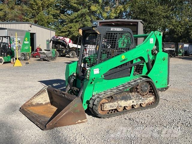 Bobcat T590 滑移轉向裝載機