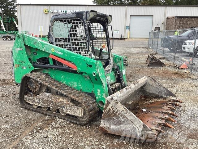 Bobcat T630 滑移轉向裝載機