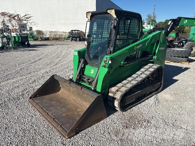 Bobcat T630 滑移轉向裝載機