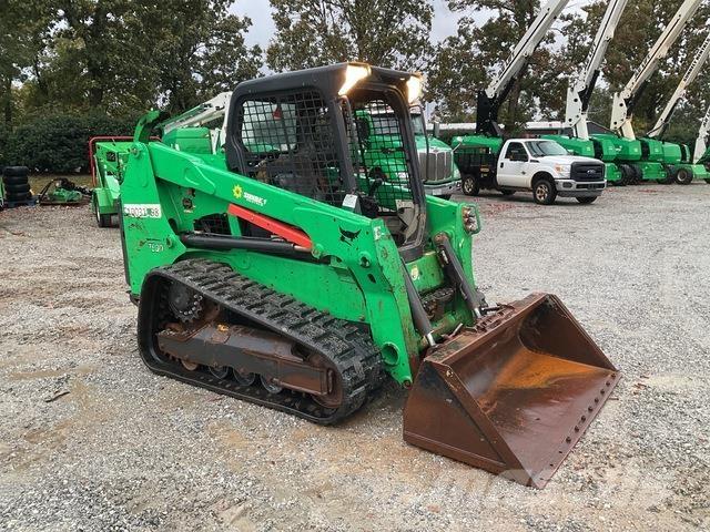 Bobcat T630 滑移轉向裝載機
