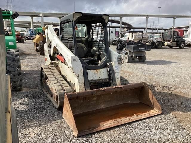 Bobcat T650 滑移轉向裝載機