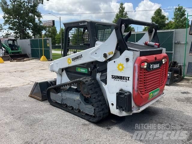 Bobcat T66 滑移轉向裝載機