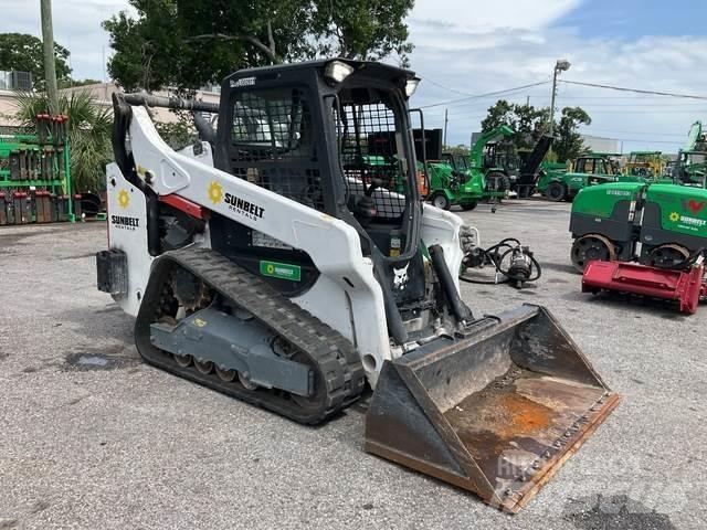 Bobcat T66 滑移轉向裝載機