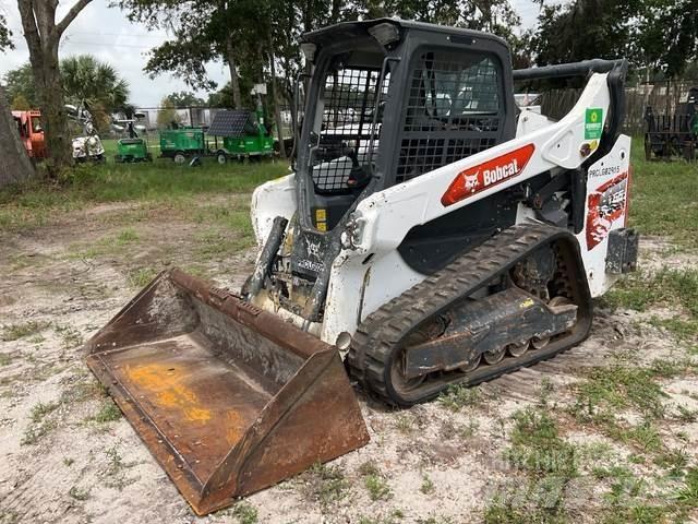 Bobcat T66 滑移轉向裝載機