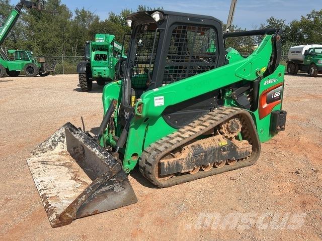 Bobcat T66 滑移轉向裝載機