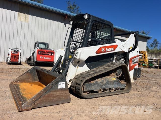 Bobcat T66 滑移轉向裝載機