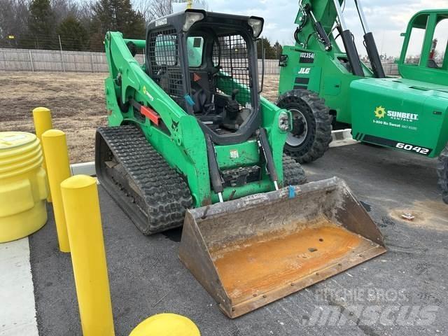Bobcat T740 滑移轉向裝載機