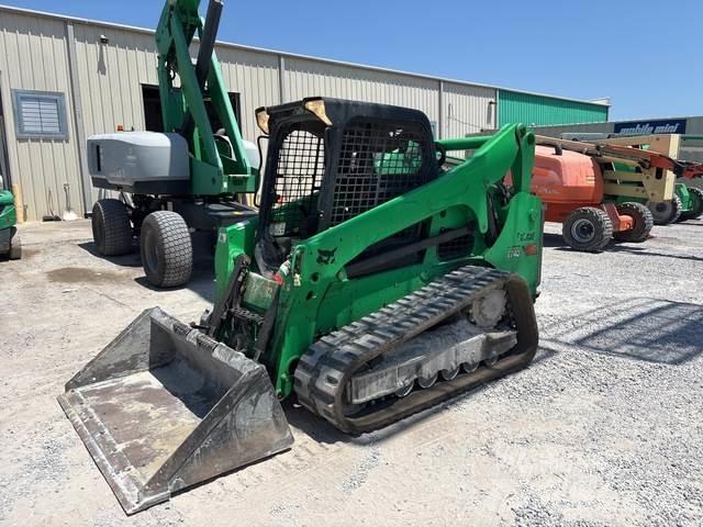 Bobcat T740 滑移轉向裝載機