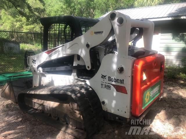 Bobcat T740 滑移轉向裝載機