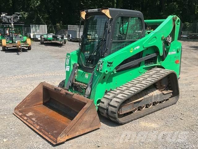 Bobcat T740 滑移轉向裝載機