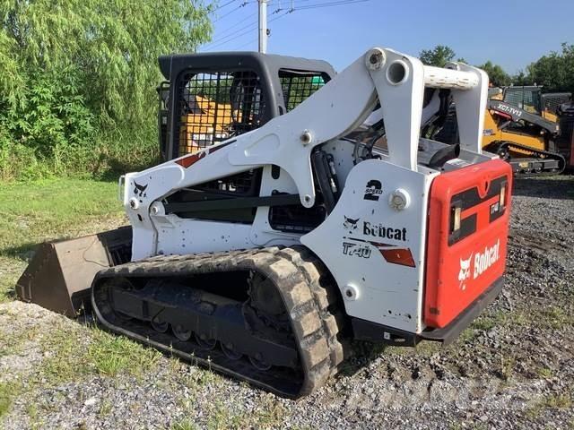Bobcat T740 滑移轉向裝載機