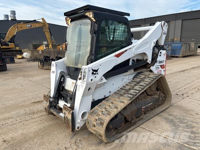 Bobcat T870 滑移轉向裝載機