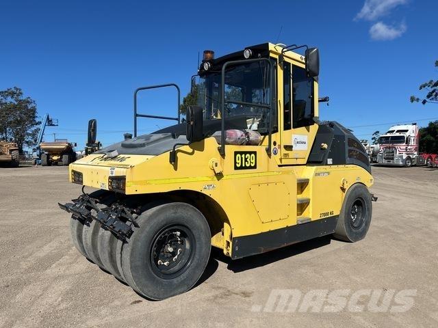 Bomag BW 27 RH 複合式滾壓機