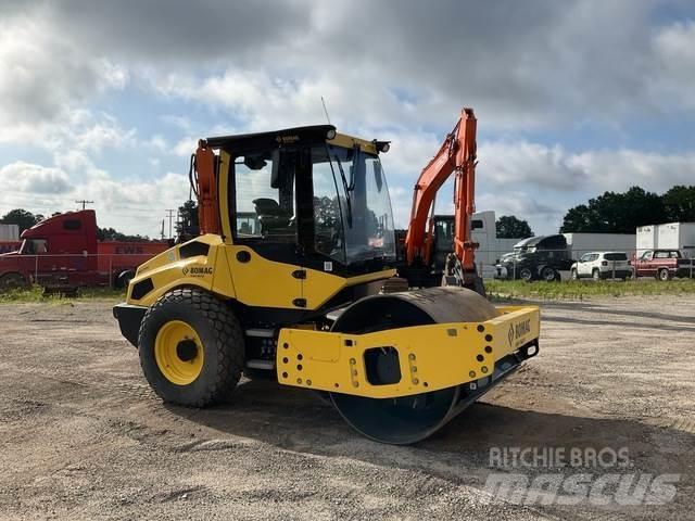 Bomag BW177D-5 單輪滾壓機