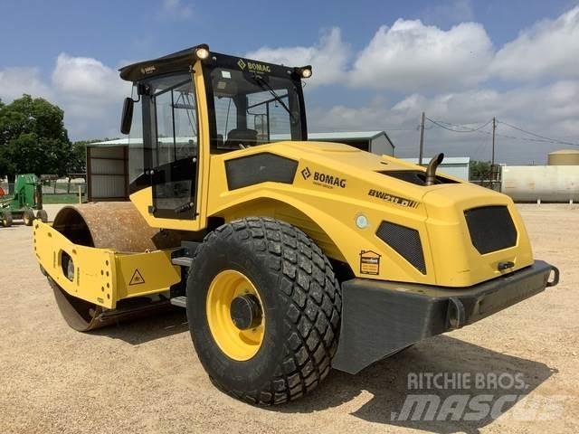 Bomag BW211D-5 單輪滾壓機