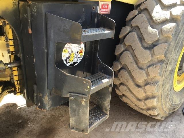 Bomag BW219DH-4 單輪滾壓機