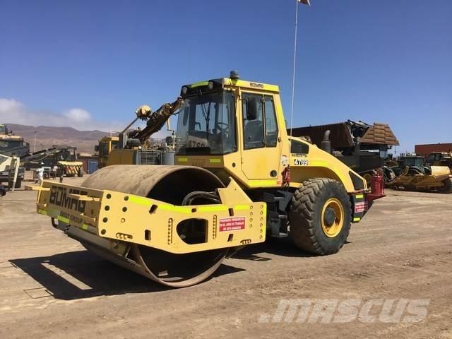 Bomag BW219DH-4 單輪滾壓機