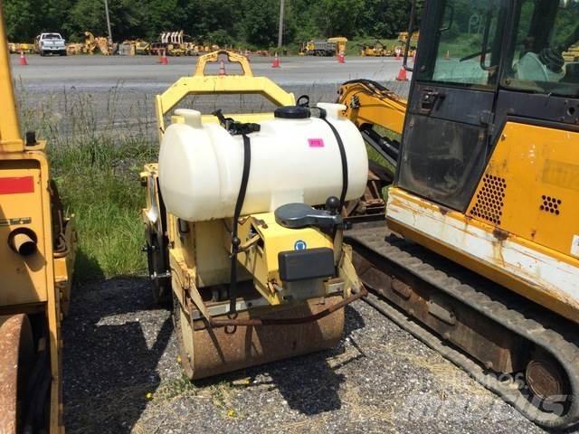 Bomag BW75AD-2 雙輪滾壓機