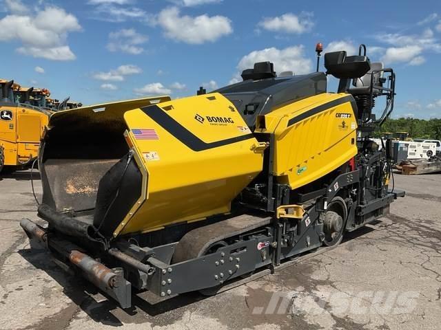Bomag CR-820T 瀝青攤舖機/鋪路機