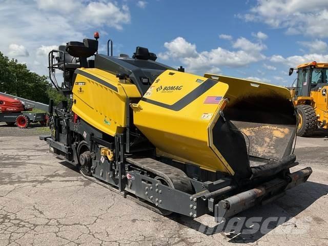 Bomag CR-820T 瀝青攤舖機/鋪路機