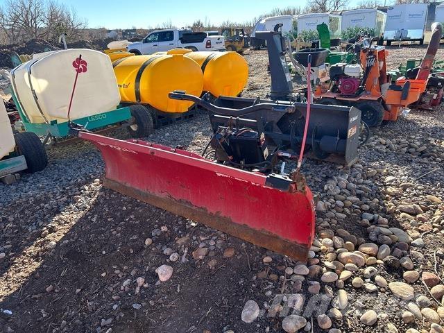 Boss  刮雪板和犁