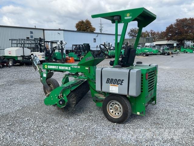 Broce BW260-8 室內掃倉機