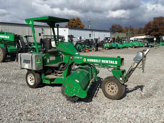 Broce BW260-8 室內掃倉機