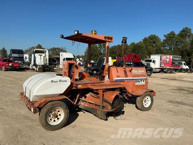 Broce RJ350 室內掃倉機