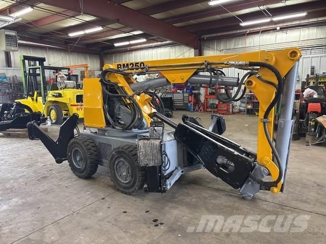 Brokk BM250E 其他