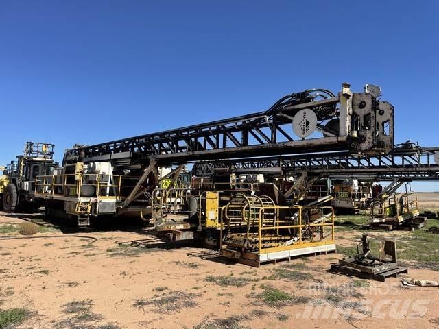 Bucyrus SKSS-16 鑽孔機