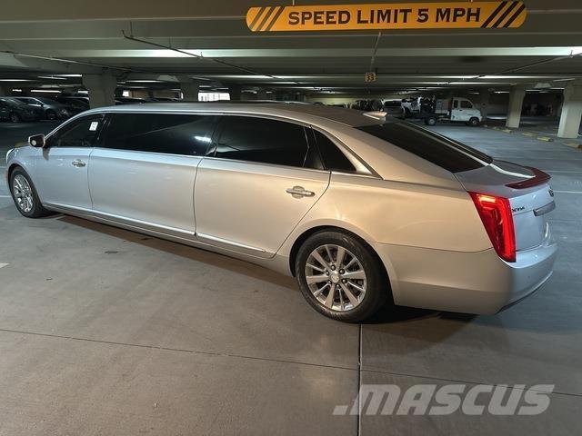 Cadillac XTS 汽車