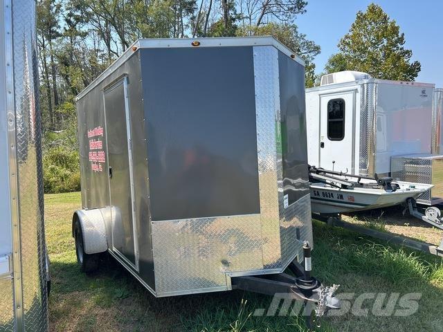  Cargo United 箱體拖車