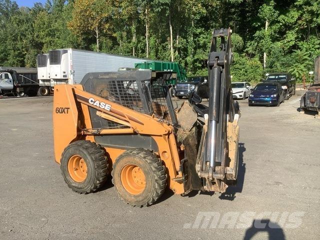 CASE 60XT 滑移轉向裝載機