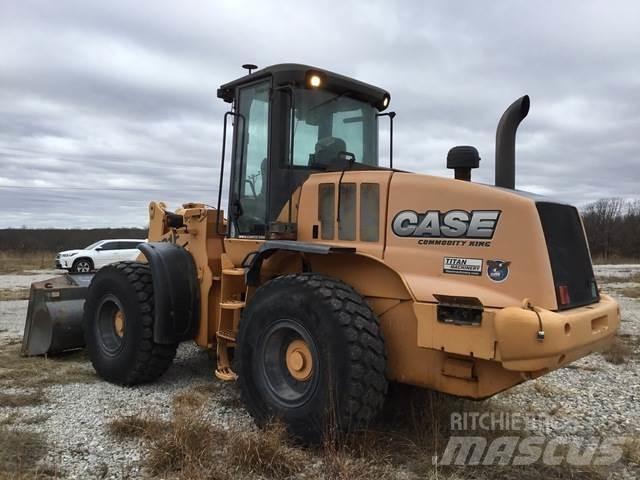 CASE 621F 輪胎式裝載機