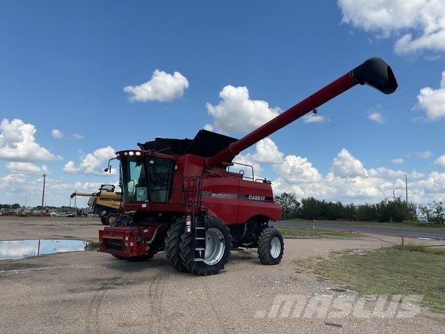 Case IH 7088 聯合收穫機
