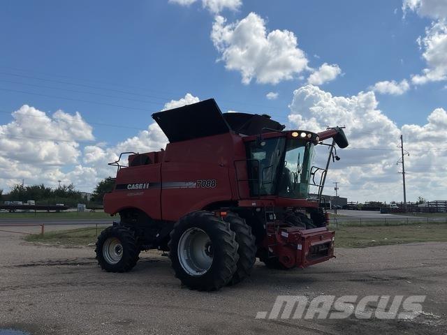 Case IH 7088 聯合收穫機