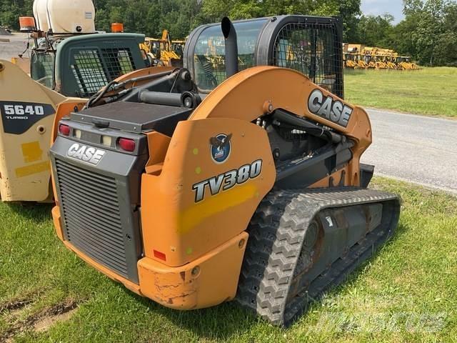CASE TV380 滑移轉向裝載機