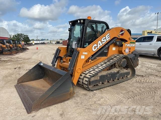 CASE TV620B 滑移轉向裝載機