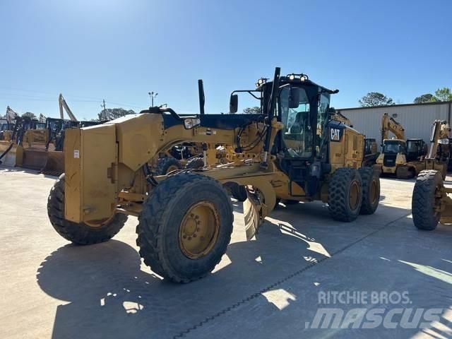 CAT 140M3 平土機